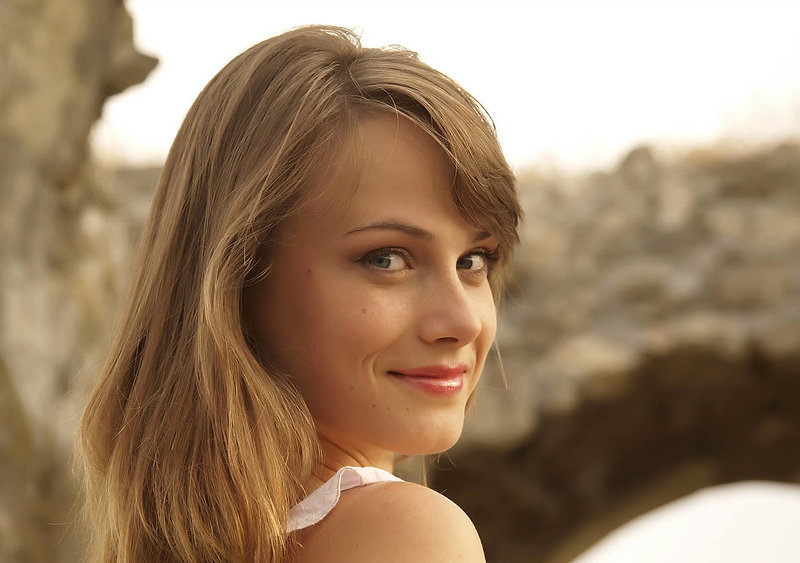 Олюша, 22 года, 5 размер груди